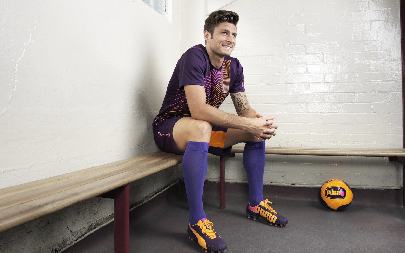 Duomi sports-斯瓦泰克赛点兑现，热刺淘汰切尔西晋级四强，主帅激动落泪  第2张